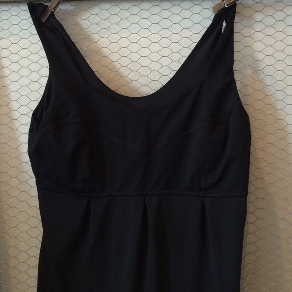 Black Lululemon Semi-Fitted Tank