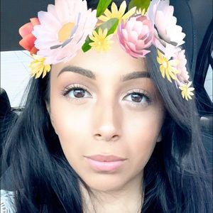 Meet your Posher, Edna