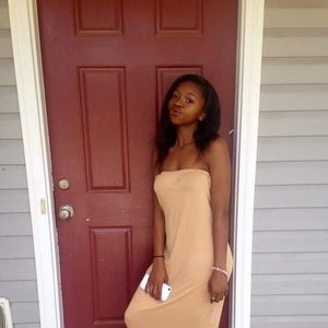 Meet your Posher, Jasmine