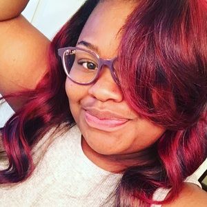 Meet your Posher, Alexus