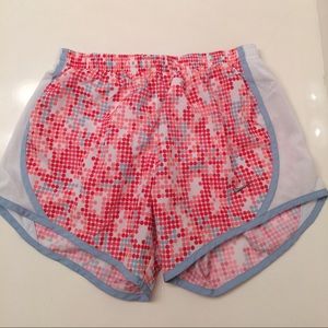 Nike shorts and shirt bundle