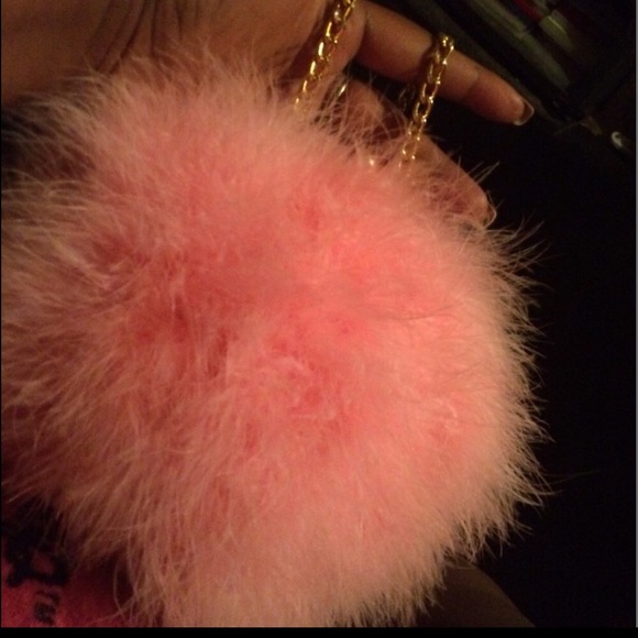 Poof purse