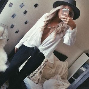 Silence + Noise cross front top