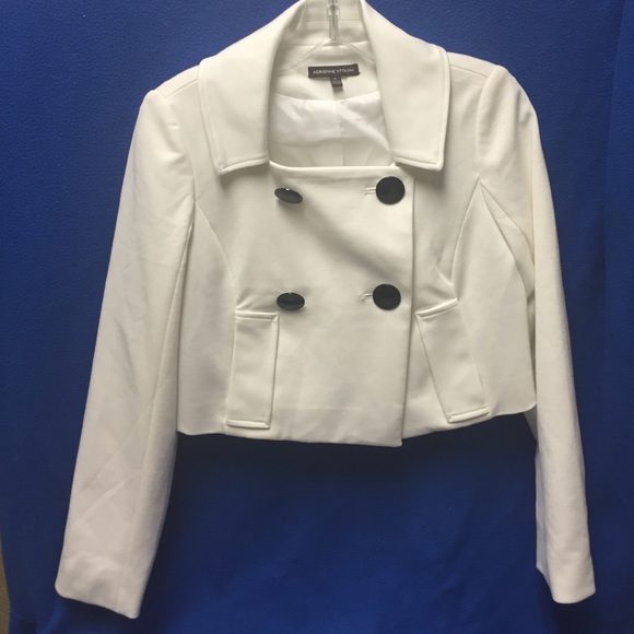 Adrienne Vittadini Cropped Blazer - Picture 1 of 4