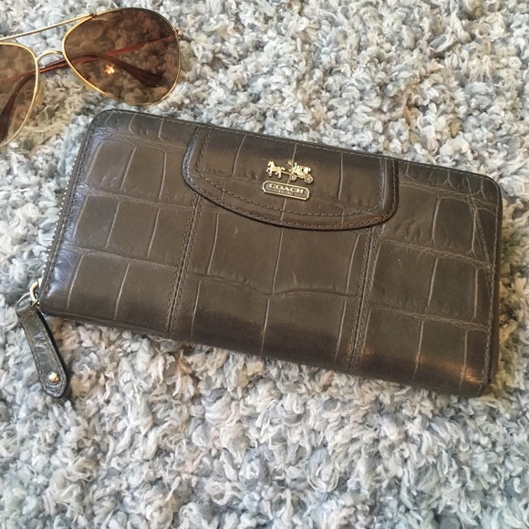 Coach alligator print wallet