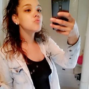 Meet your Posher, Liandra