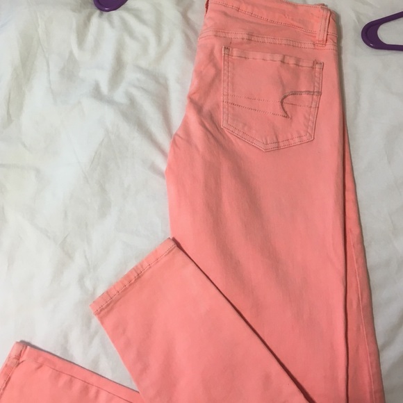 MUST GO TONIGHT Light pink jeans