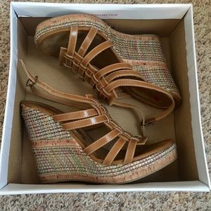 Tan wedges
