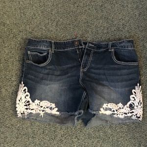 Jean shorts plus size
