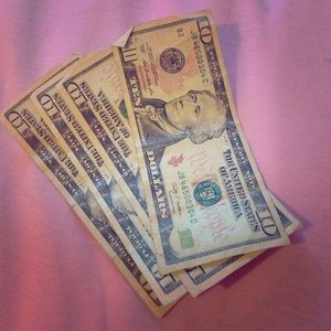 Money!!! 40$ in bills this is no scam! Buy today!