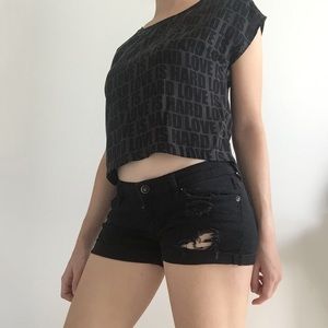H&M Tops - H&M Love Is Hard Top H&M Tops - H&M Love Is Hard Top