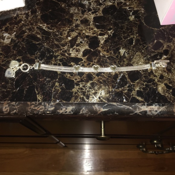 Heart bracelet - Picture 2 of 2