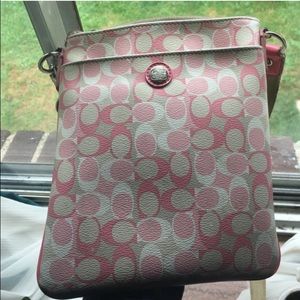Coach Crossbody Bag 💗