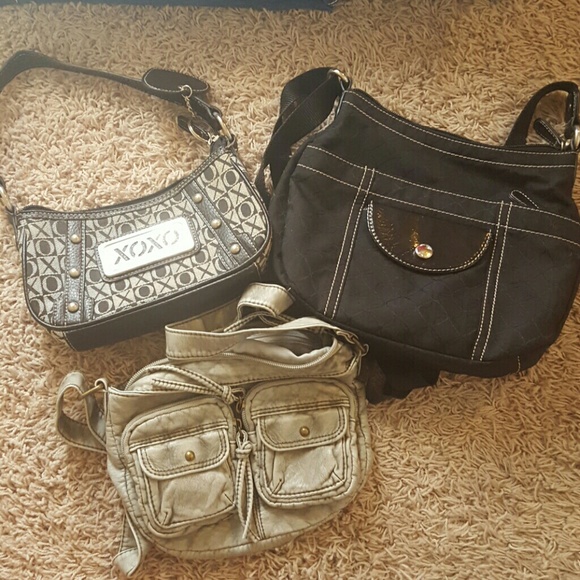 *SALE* ALL 3 PURSES FOR $9