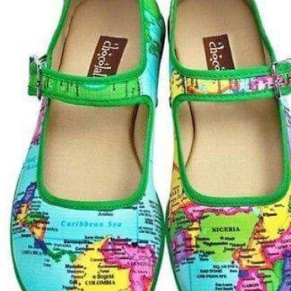 Size 9 shoes NIB
