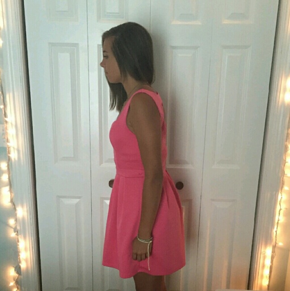 Candie's Playful Pink Midi Women's Dress (M) - Picture 2 of 3