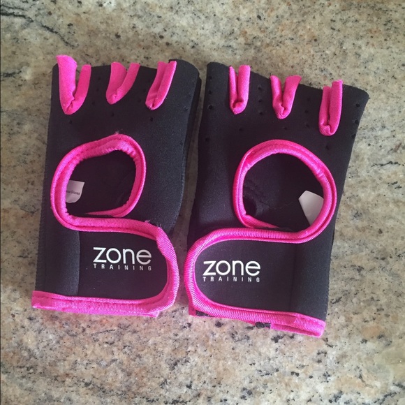 NWOT workout fingerless gloves