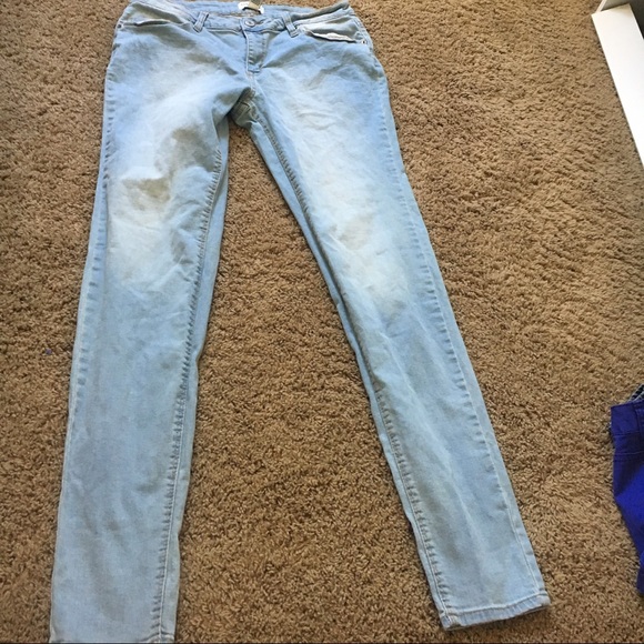 Light wash Jeans