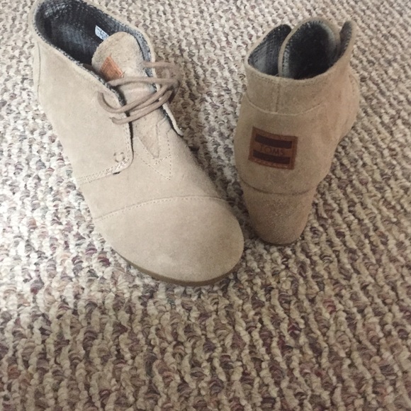 Toms Shoes - Toms wedges
