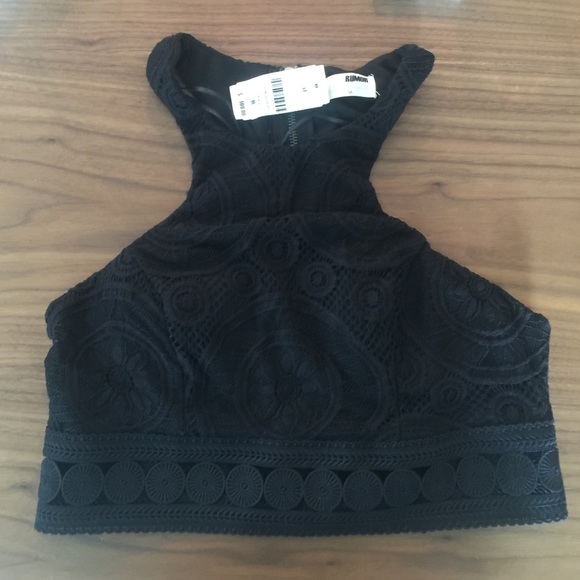 Rumor lace crop top