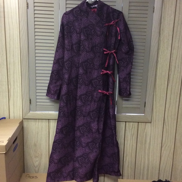 Final clearance price Beautiful lined jacket/robe.