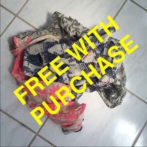 FREE PEOPLE BAG FREE WITH PURCHASE FROM MY CLOSET