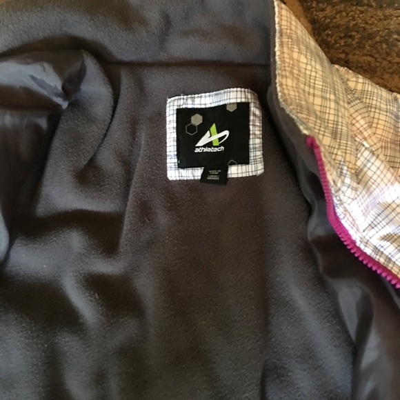 Athletech coat in excellent condition! - Picture 3 of 3