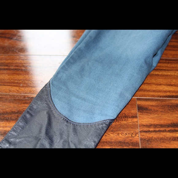 BCBG Leather/Jean Skinnies - Picture 3 of 4