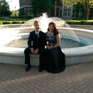 Meet your Posher, Felisha