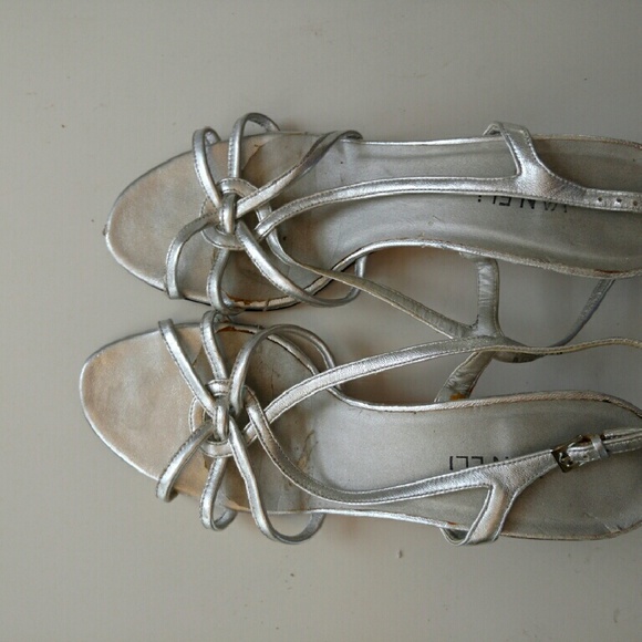 Silver vanelli low heel sandals - Picture 2 of 3