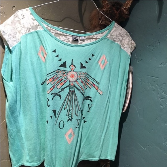 Graphic tee