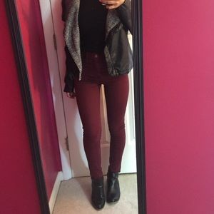 Maroon Hollister jegging