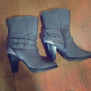 Vanity Boots **Only been worn once**