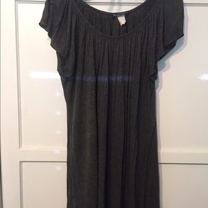 Flowy gray tunic top