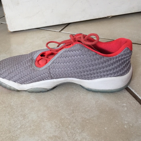 Futures on sale everyone - Picture 2 of 3