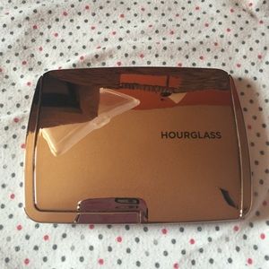 Hourglass Ambient Lighting Edit Palette
