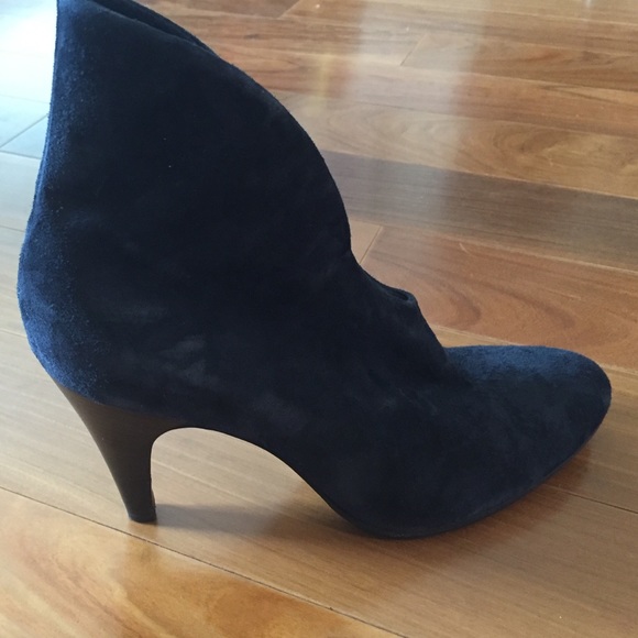 navy blue suede booties