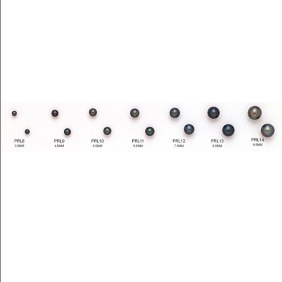 14k Yellow/White Solid Gold Pearl Stud Earrings - Picture 4 of 4