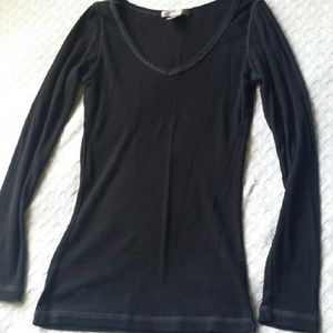 Basic Black Long Sleeve