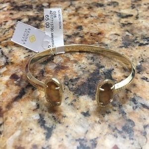 Kendra Scott bracelet