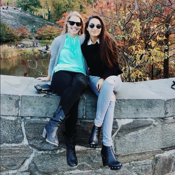 Meet your Posher, Helene - Picture 2 of 4