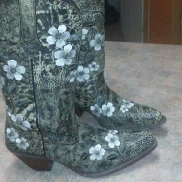 Beautiful Durango Boots