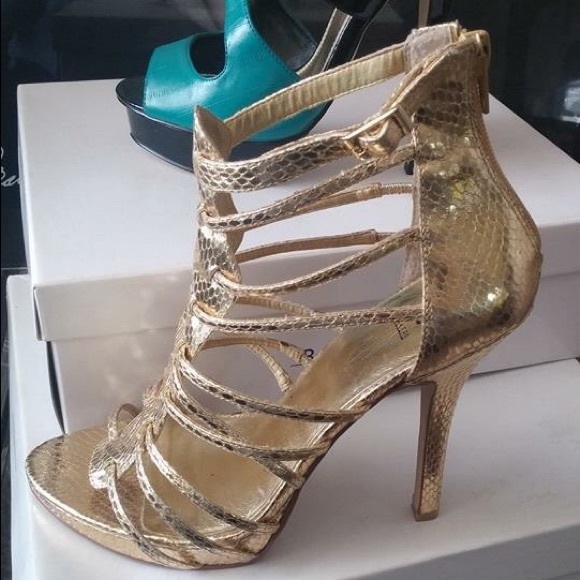 Gold Shoes from Bakers!!!!