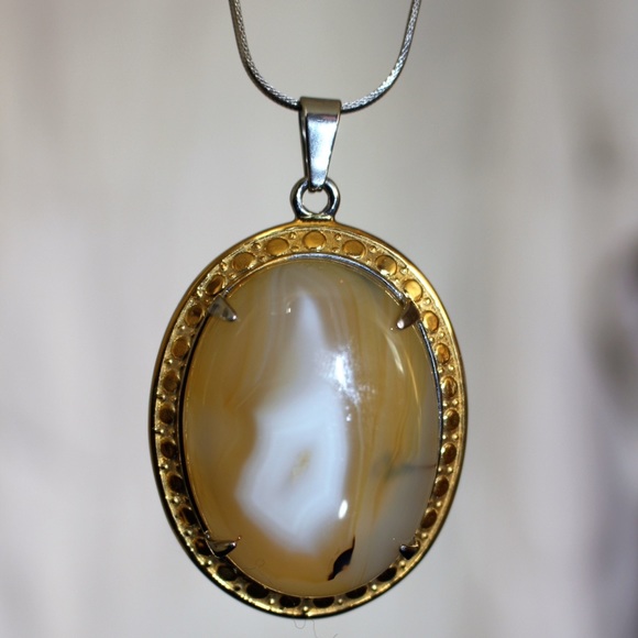 Milky Way Agate Pendant Necklace