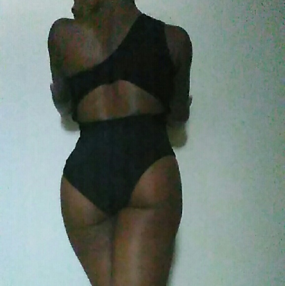 One shoulder dance leotard