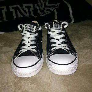 Black white Converse worn 1X Sz 8 mens 10 womens