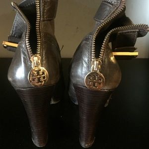 Tory Burch Boots size 11