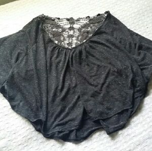 Ash Gray Loose-fitting Crop Top