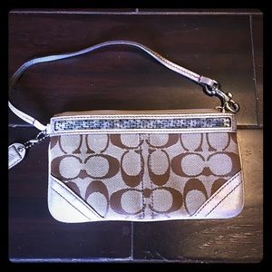 Wristlet sold another site