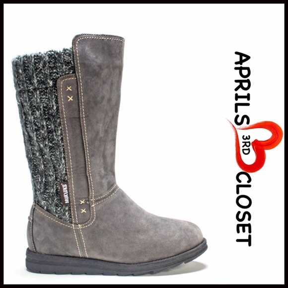 ❌SOLD BOOTS Vegan Suede & Faux Fur Lined - Picture 2 of 4